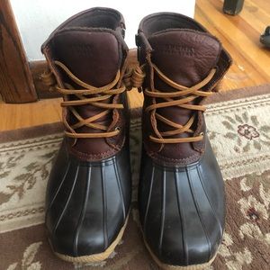 sperry duck boots